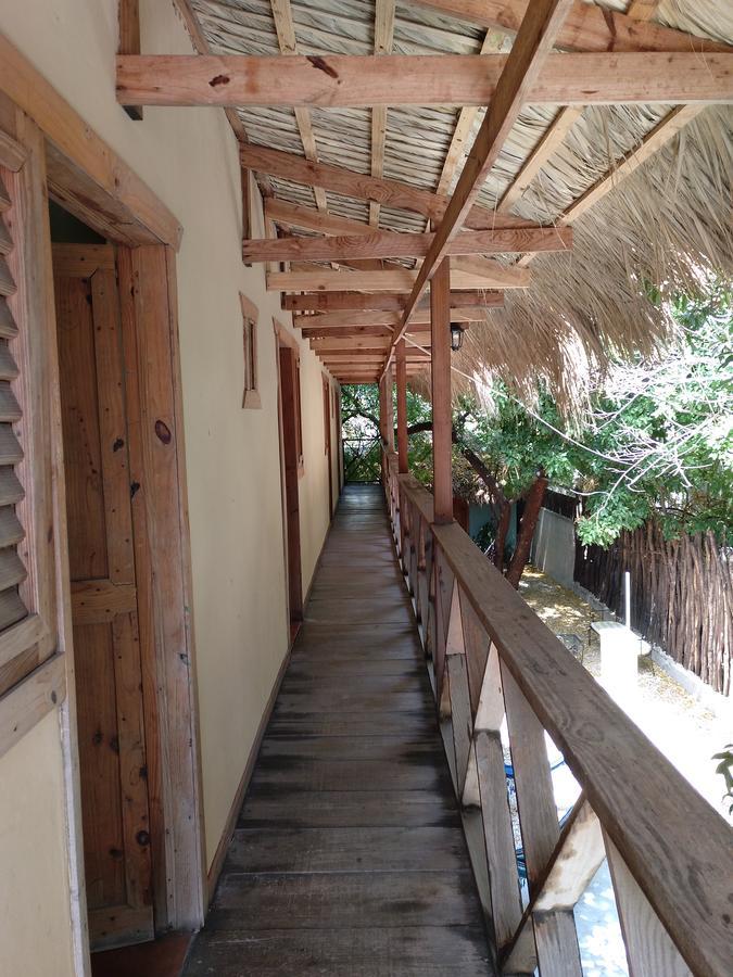 Hotel Loro Tuerto Barahona Luaran gambar